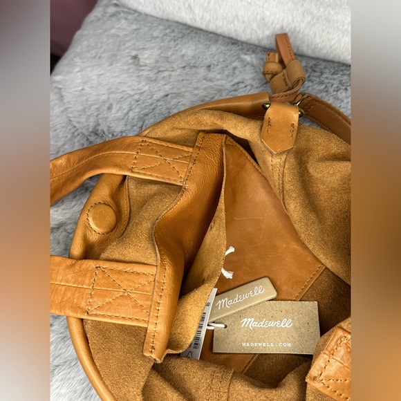 ✨2X Host pick✨Madewell Mini The Piazza Leather Crossbody Bag - Picture 11 of 14